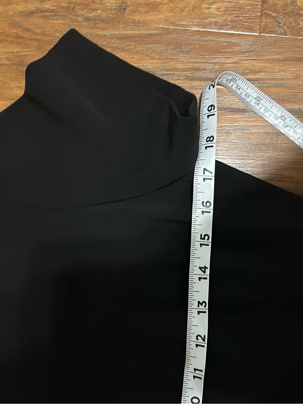 Liz Claiborne Black Short-Sleeve Midi A-Line Dress Opera Ballet LBD Formal Work - Picture 8 of 8